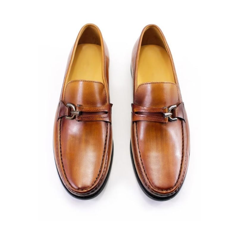 Mocassins Masculinos Couro Elegante Com Deslizamento Em Sapatos Brogue - Marrom