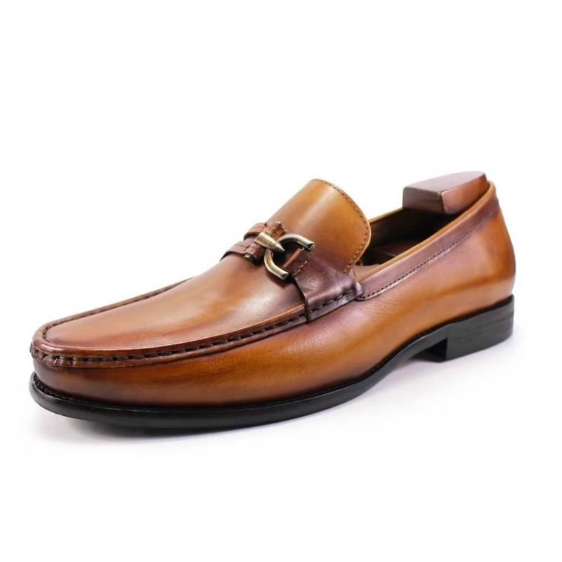 Mocassins Masculinos Couro Elegante Com Deslizamento Em Sapatos Brogue - Marrom