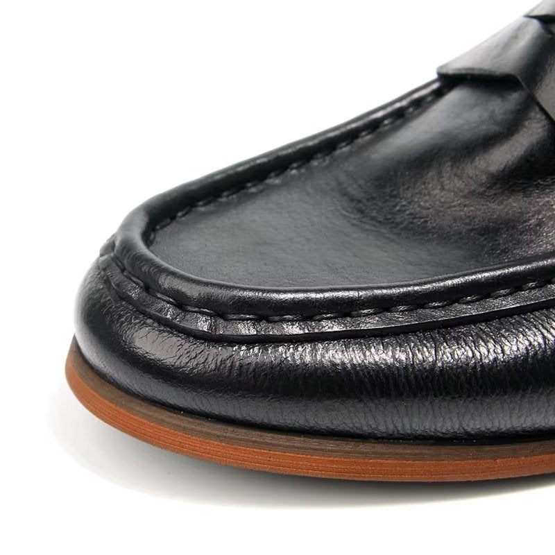 Mocassins Masculinos Couro Genuíno Com Padrão Crocodilo Deslizantes - Preto