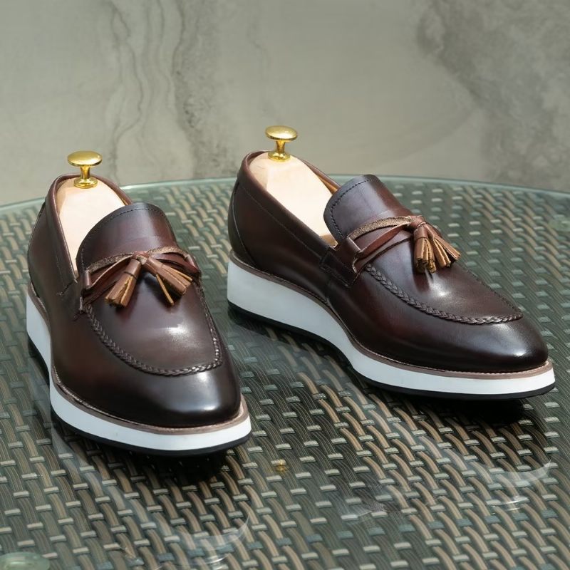 Mocassins Masculinos Couro Luxuoso E Elegante Com Borla - Café