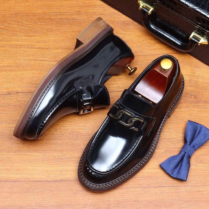 Mocassins Masculinos Couro Luxuoso Sem Cadarço - Preto