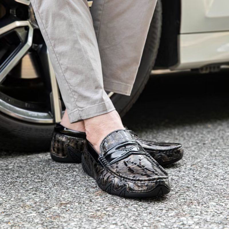 Mocassins Masculinos Croc Padrão Elegante Slip On - Café