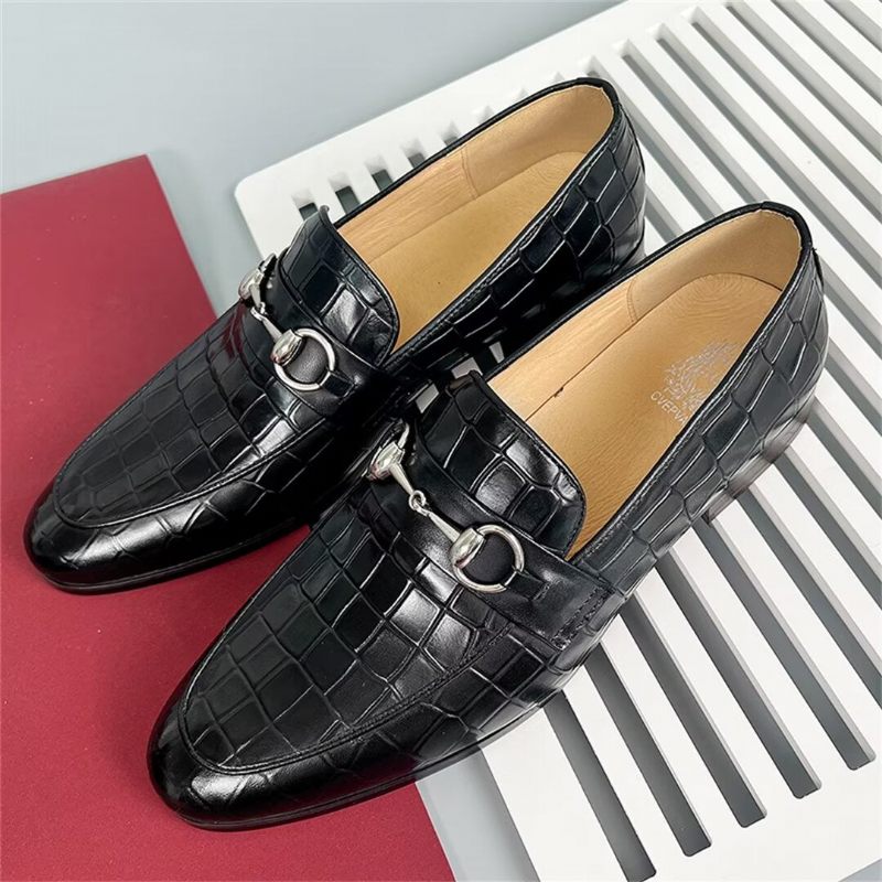 Mocassins Masculinos Elegantes Couro Vaca Com Bico Redondo - Marrom