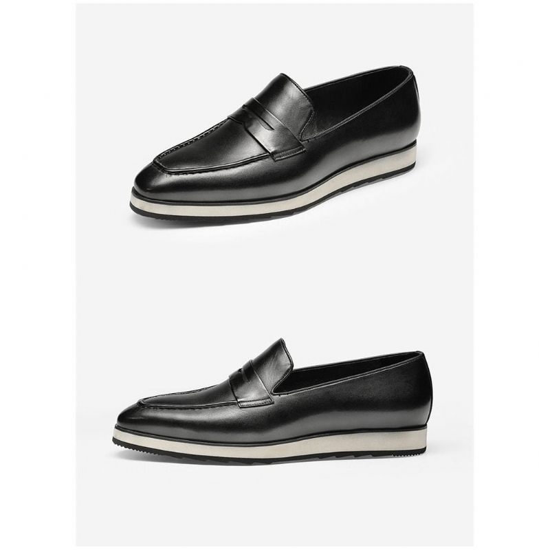 Mocassins Masculinos Exóticos Com Bico Fino E Slip-on - Preto