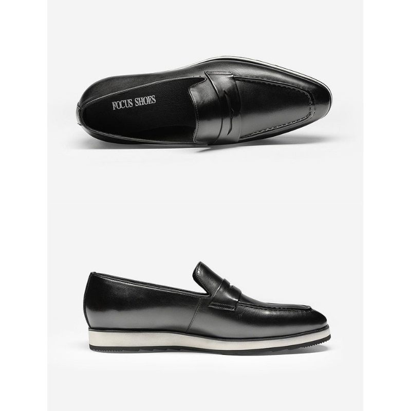 Mocassins Masculinos Exóticos Com Bico Fino E Slip-on - Preto