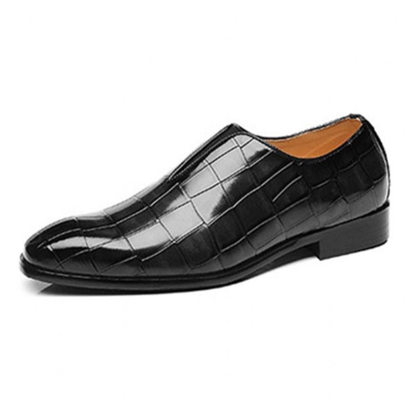 Mocassins Masculinos Exóticos Com Bico Pontiagudo Brogue - Preto