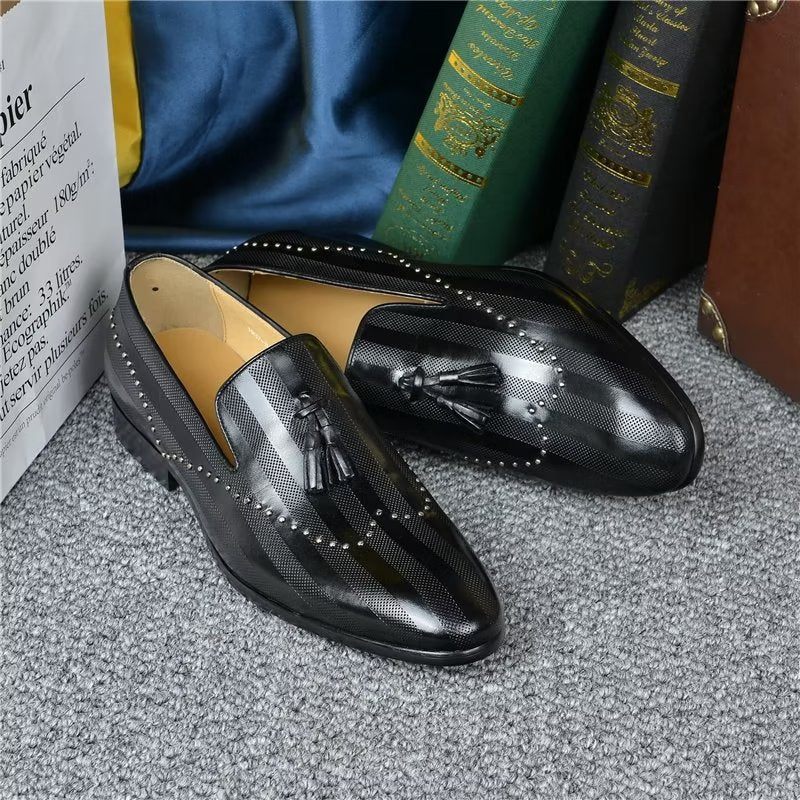 Mocassins Masculinos Exóticos Com Borla - Preto