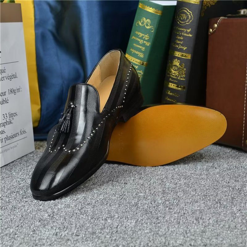 Mocassins Masculinos Exóticos Com Borla - Preto