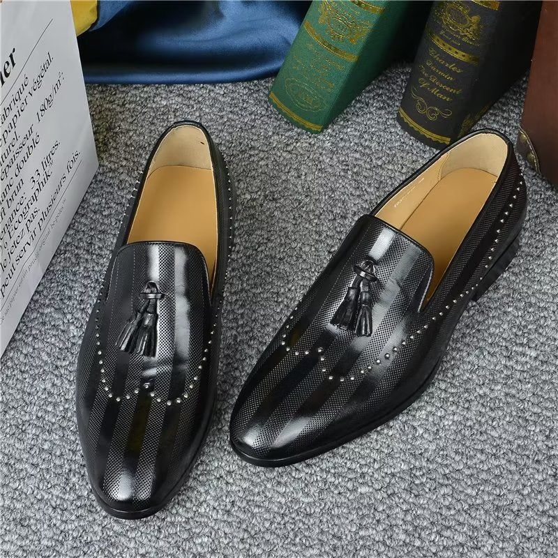 Mocassins Masculinos Exóticos Com Borla - Preto