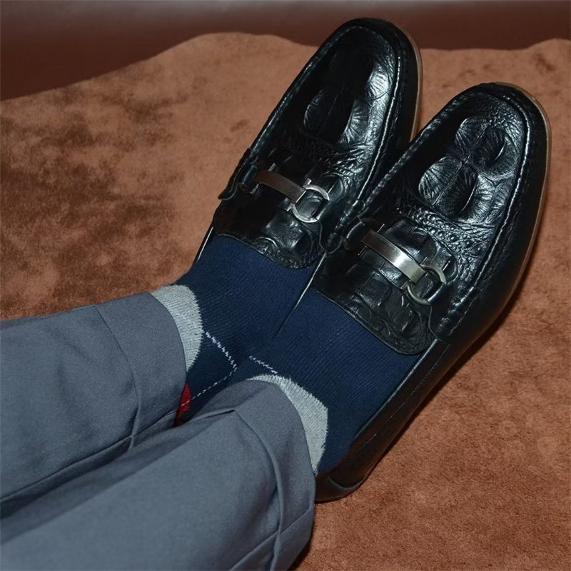 Mocassins Masculinos Luxuosos Com Bico Redondo - Preto 