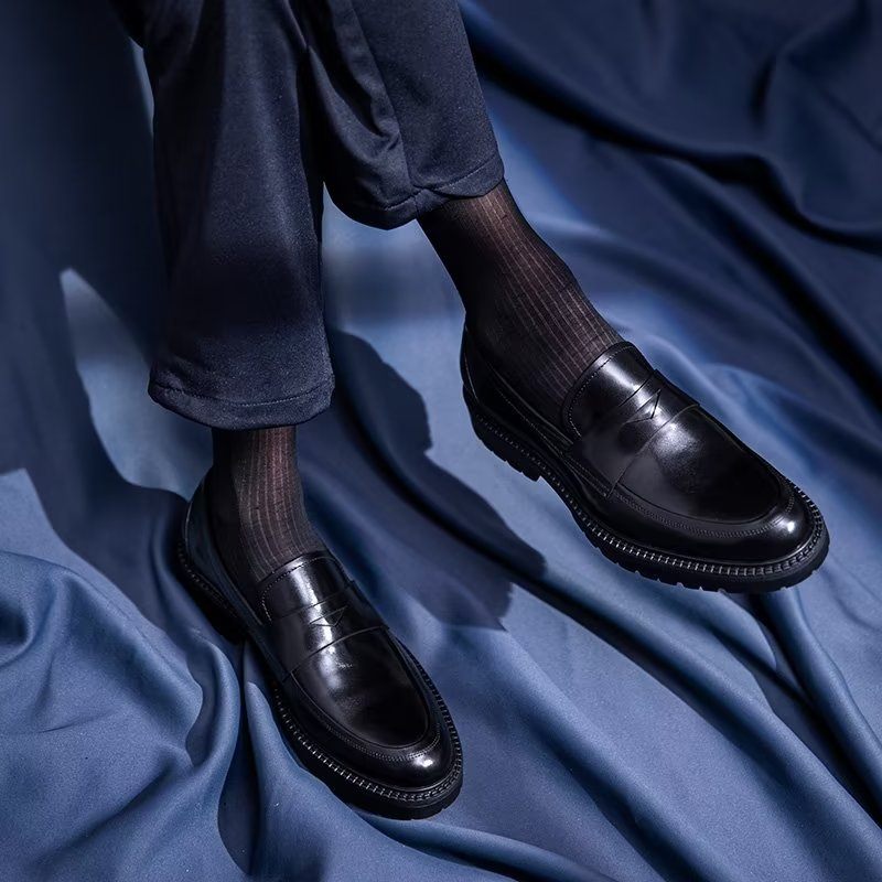 Mocassins Masculinos Luxuosos Couro Chiques Sem Cadarço - Preto