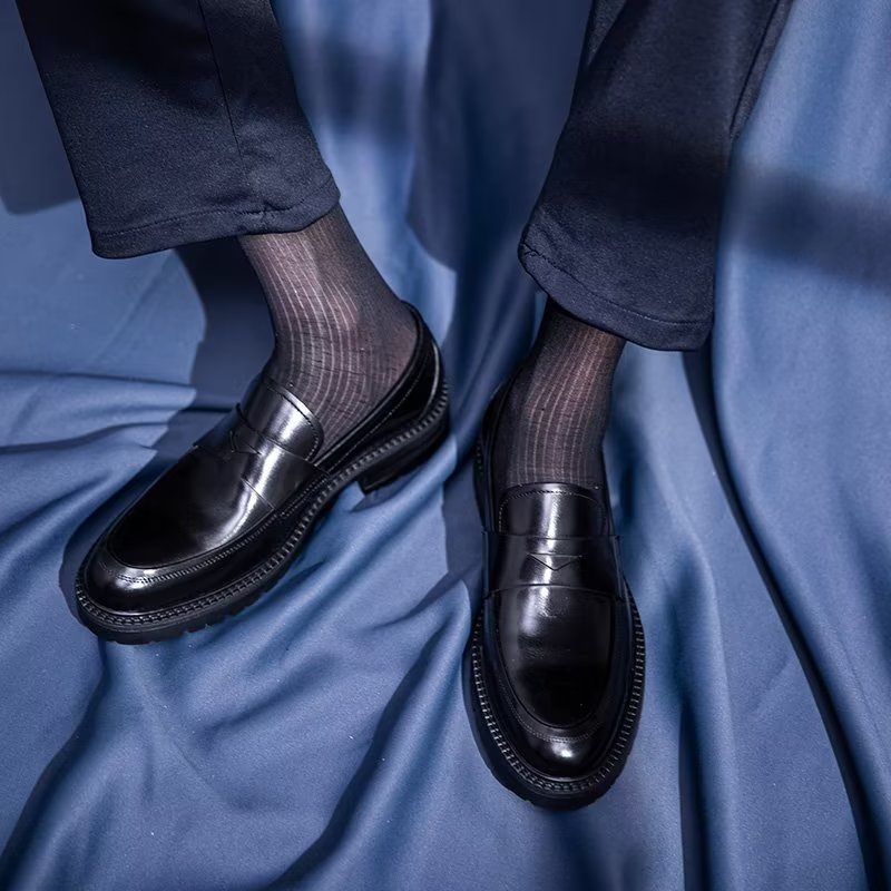 Mocassins Masculinos Luxuosos Couro Chiques Sem Cadarço - Preto