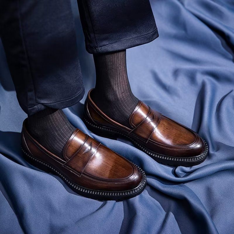 Mocassins Masculinos Luxuosos Couro Chiques Sem Cadarço - Café