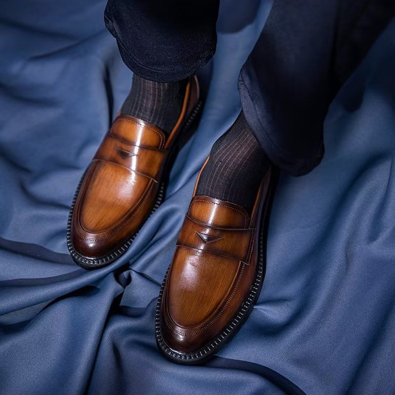 Mocassins Masculinos Luxuosos Couro Chiques Sem Cadarço - Marrom