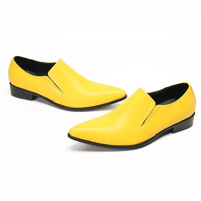 Mocassins Masculinos Luxuosos Couro Liso E Elegantes - Amarelo