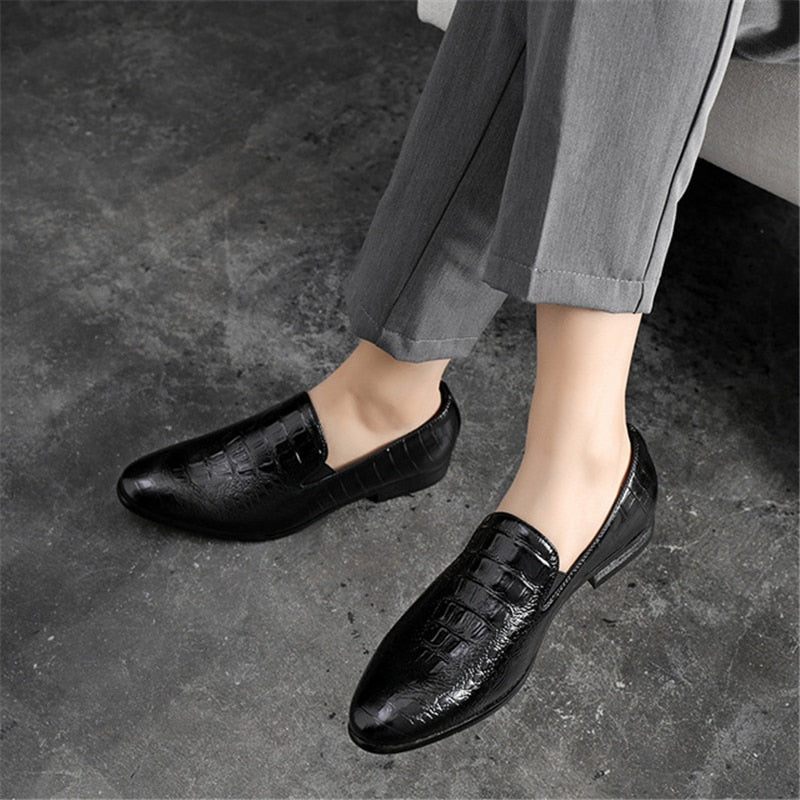 Mocassins Masculinos Slip-on Brogue - Preto