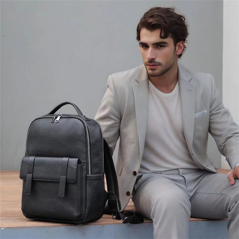 Mochilas Masculinas Metropolitan Sleek Leather Tote - Preto