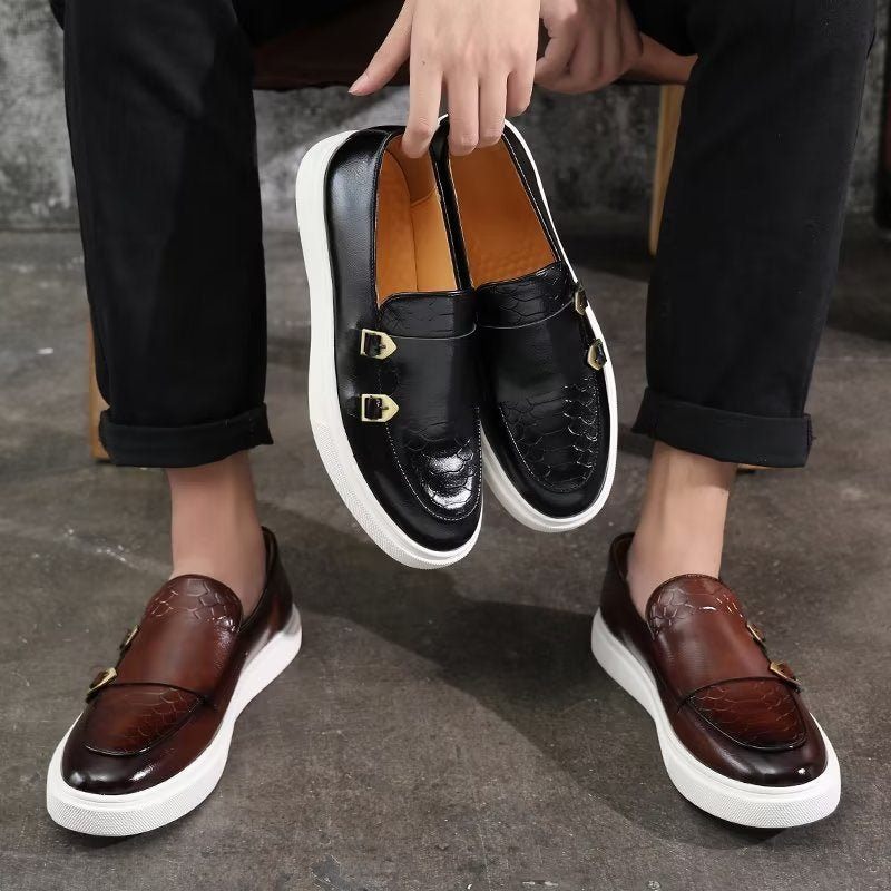 Sapatos Casuais Masculinos Elegantes Deslizantes Em Tênis Plataforma - Marrom