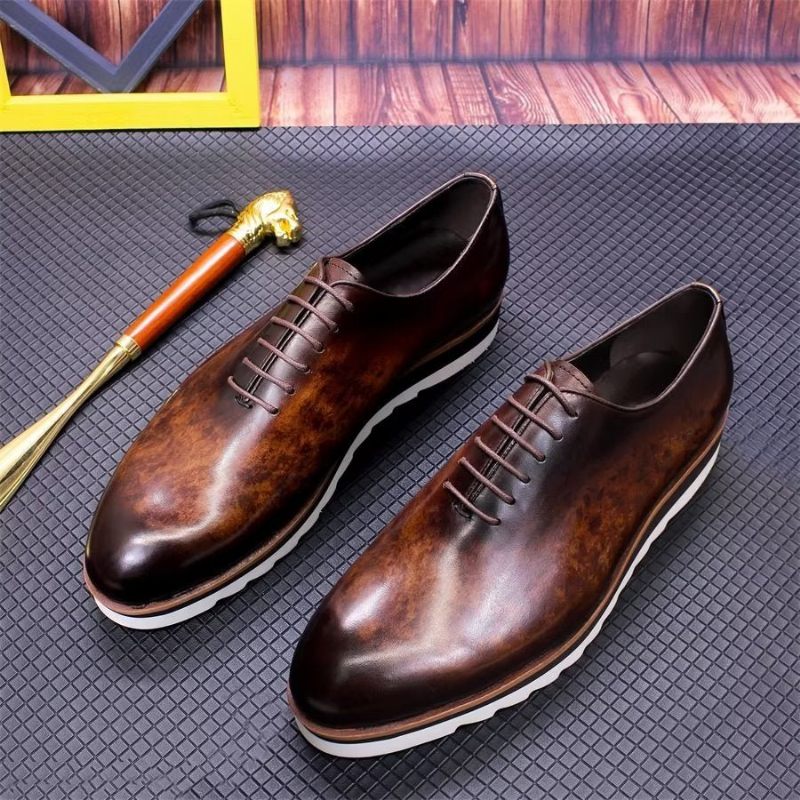 Sapatos Casuais Masculinos Elegantes Deslizantes Pintados À Mão - Café