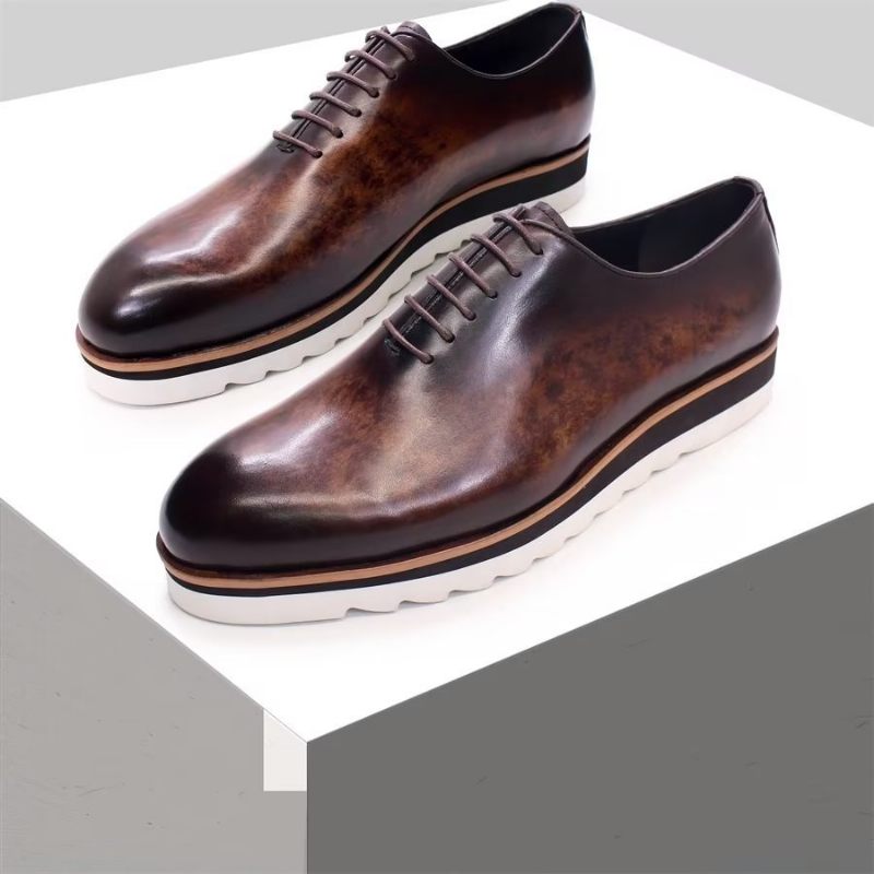 Sapatos Casuais Masculinos Elegantes Deslizantes Pintados À Mão - Café