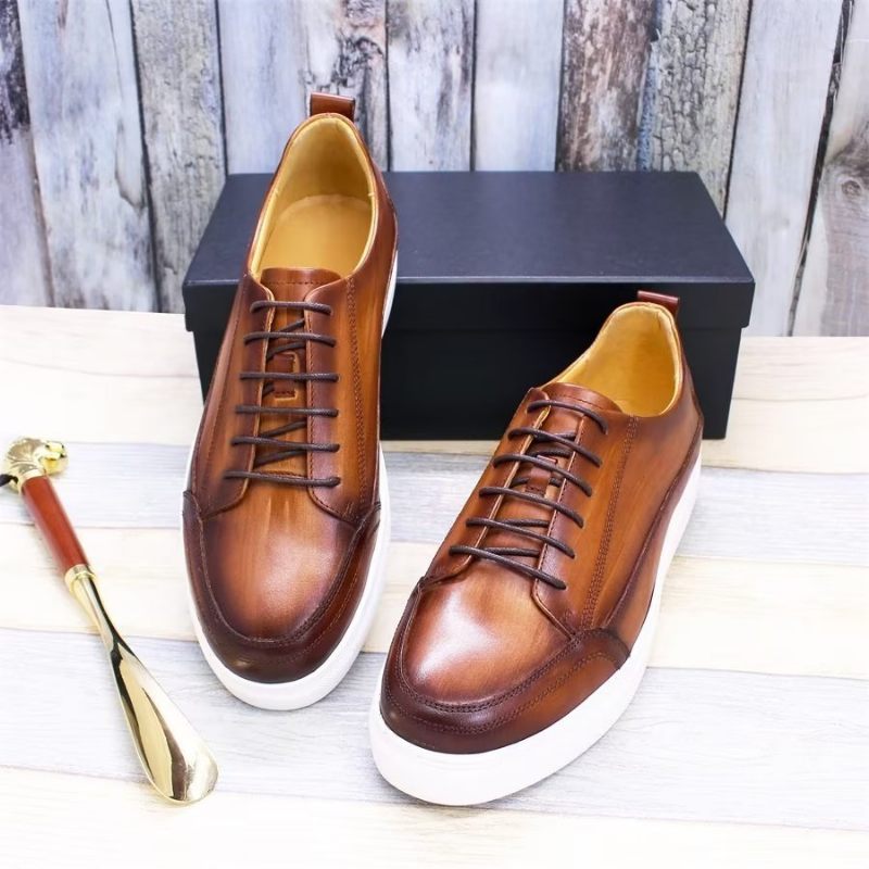 Sapatos Casuais Masculinos Elegantes Pintados À Mão Iluminados - Café