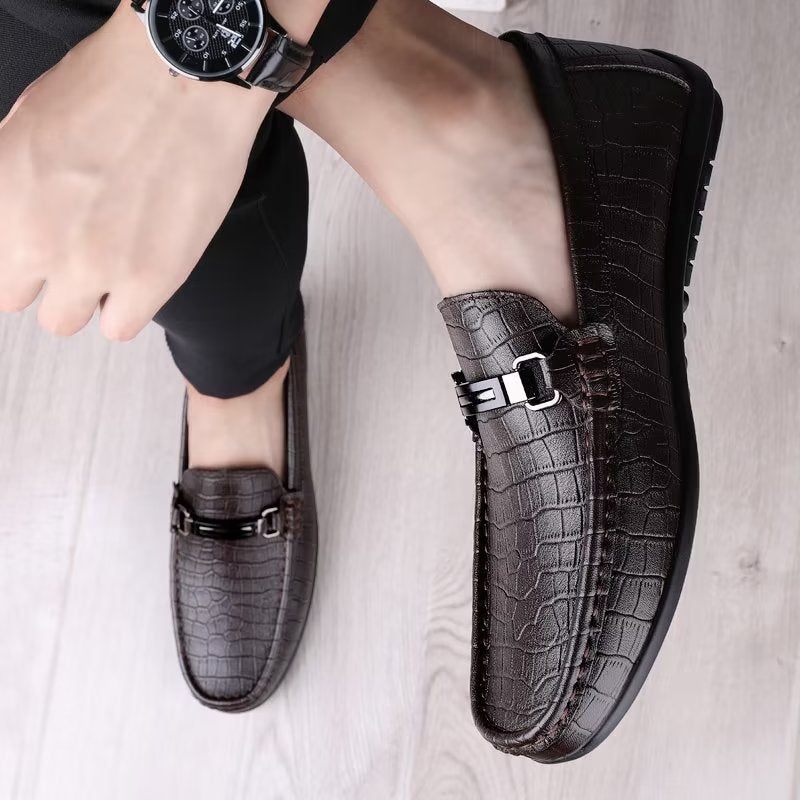 Sapatos Casuais Masculinos Mocassins Chiques Pu Com Estilo Metálico - Café