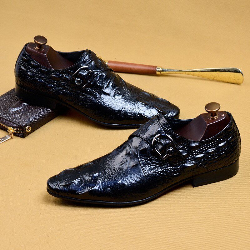 Sapatos Formais Masculinos Bico Fino Com Cadarço E Sociais Brogue - Preto