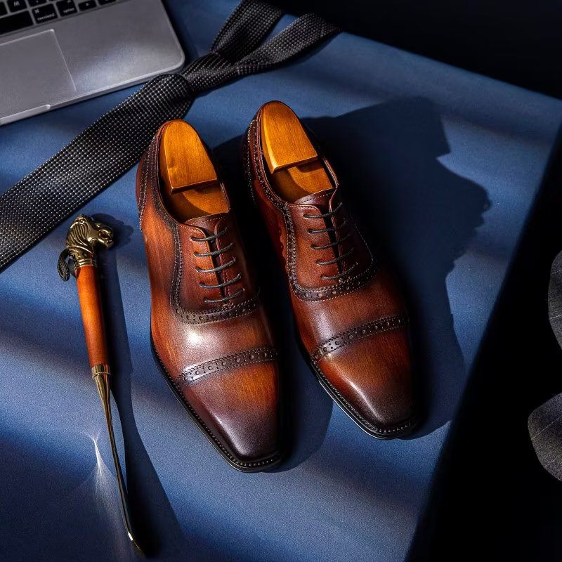 Sapatos Formais Masculinos Brogues Elegantes - Café