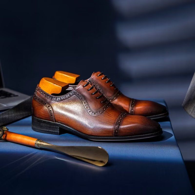 Sapatos Formais Masculinos Brogues Elegantes - Café