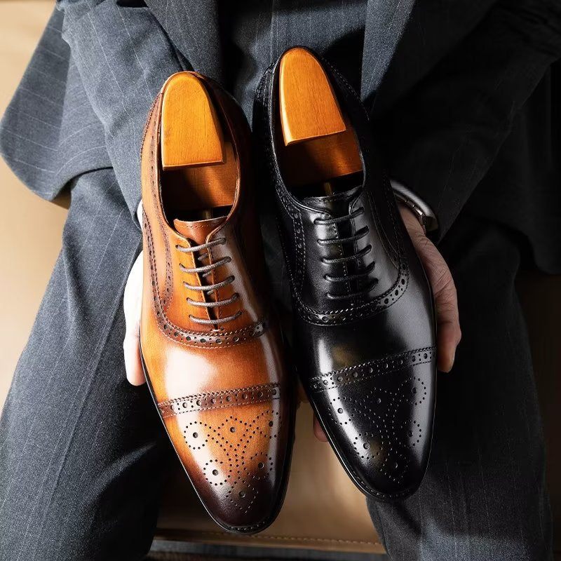 Sapatos Formais Masculinos Brogues Elegantes - Preto