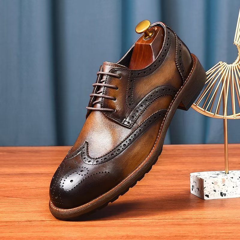 Sapatos Formais Masculinos Brogues Requintados - Café