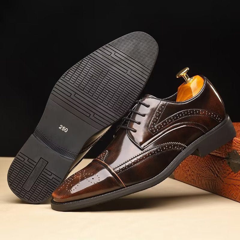 Sapatos Formais Masculinos Chiques Bico Fino Derby - Café