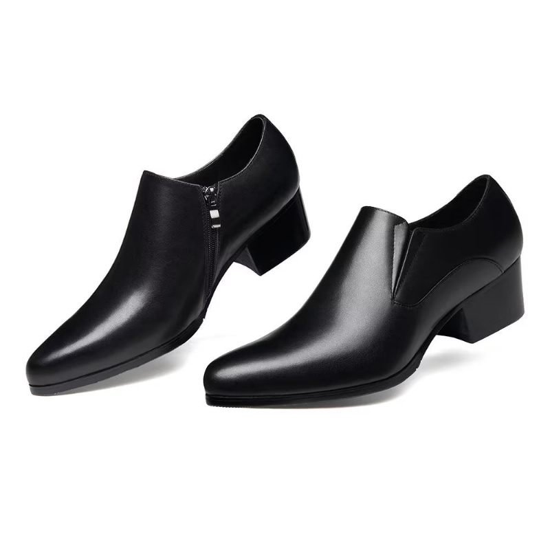 Sapatos Formais Masculinos Chiques Com Bico Fino E Slip-on - Preto