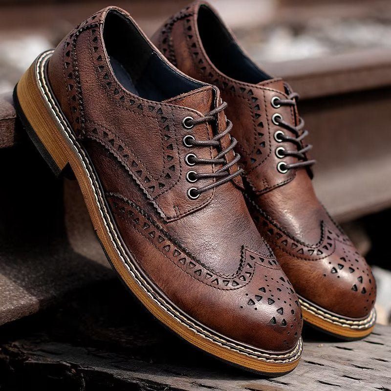 Sapatos Formais Masculinos Chiques Com Bico Redondo E Luxuosos Cadarço - Café