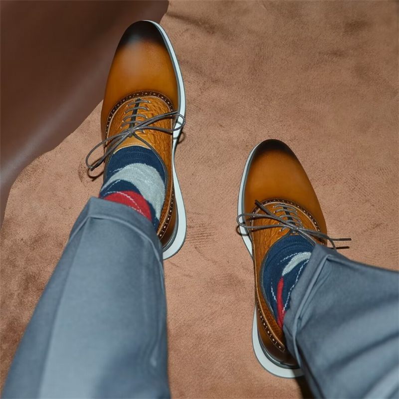 Sapatos Formais Masculinos Clássicos Com Cadarço E Elegância - Marrom