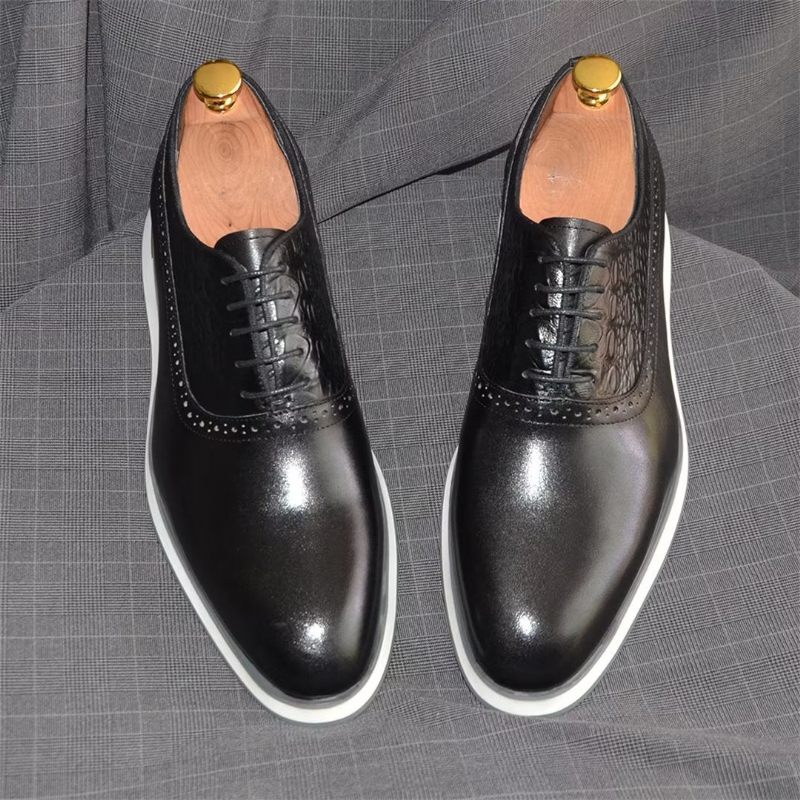 Sapatos Formais Masculinos Clássicos Com Cadarço E Elegância - Preto