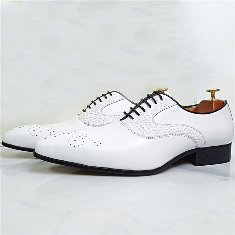 Sapatos Formais Masculinos Com Bico Fino E Elegância Genuína - Branco