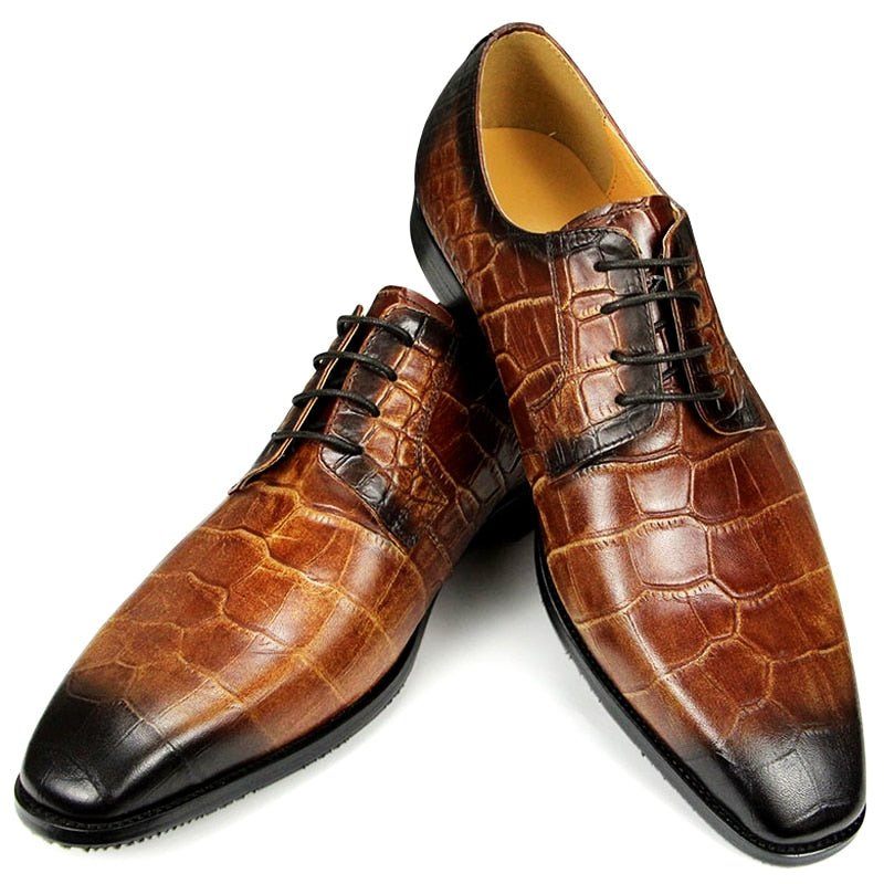 Sapatos Formais Masculinos Com Bico Fino E Textura Crocodilo Derby - Café