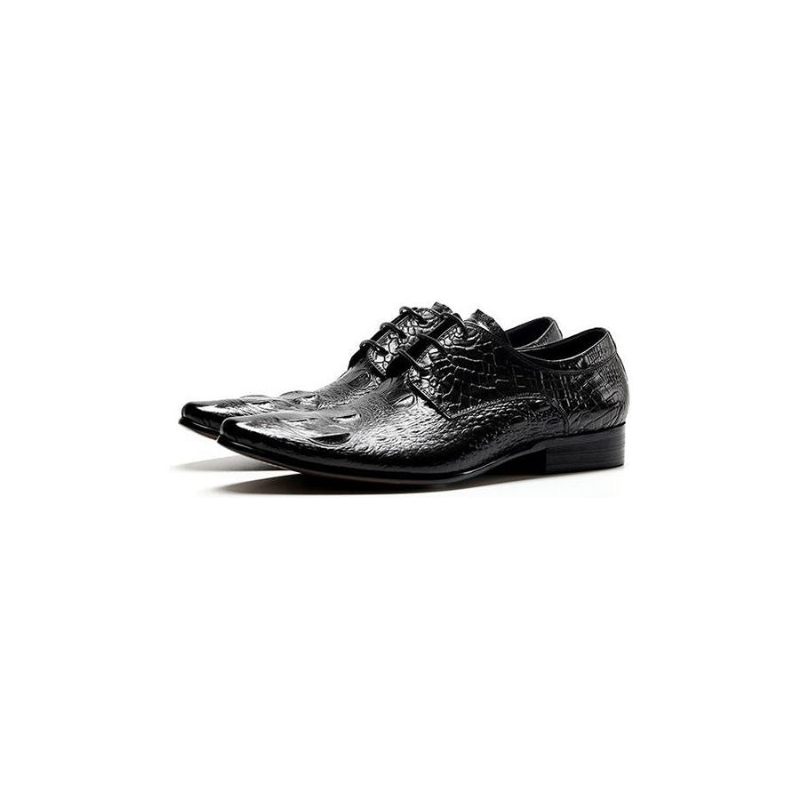 Sapatos Formais Masculinos Com Bico Fino E Textura Jacaré Brogue - Preto