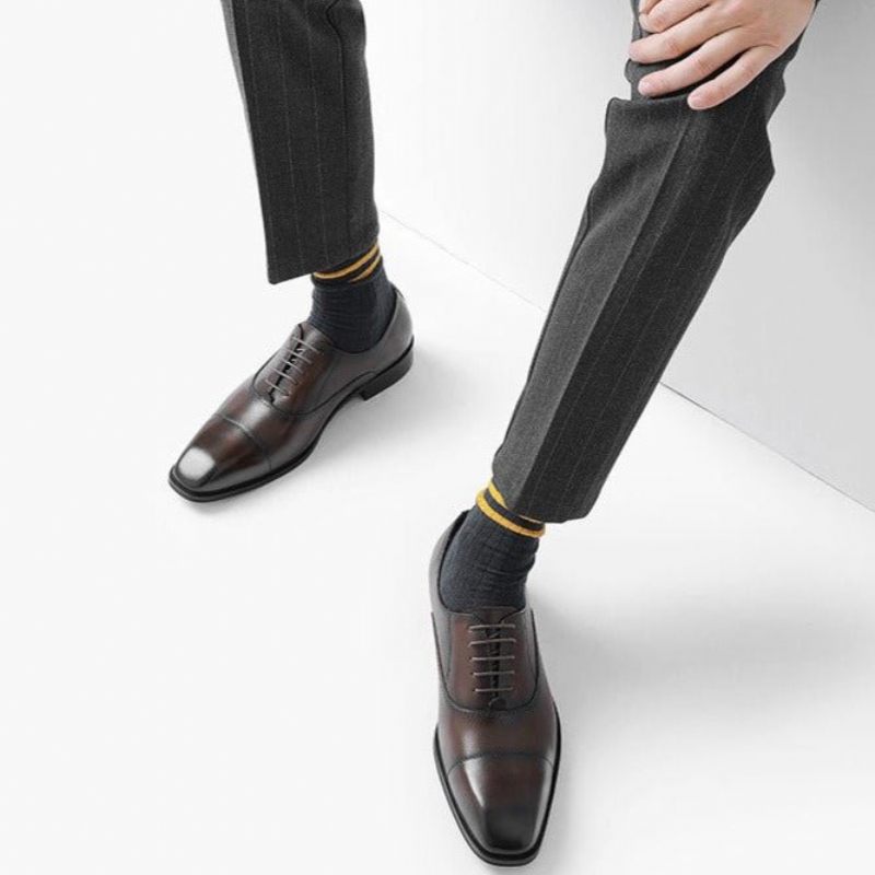 Sapatos Formais Masculinos Com Bico Fino Oxford - Café