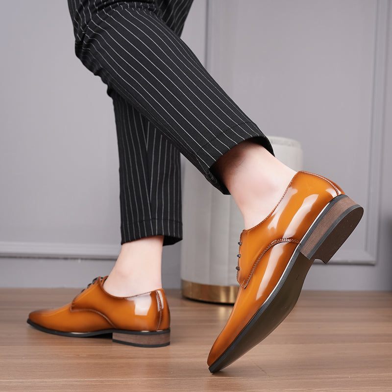 Sapatos Formais Masculinos Com Bico Quadrado Em Relevo E Elegantes Sociais Oxford - Café