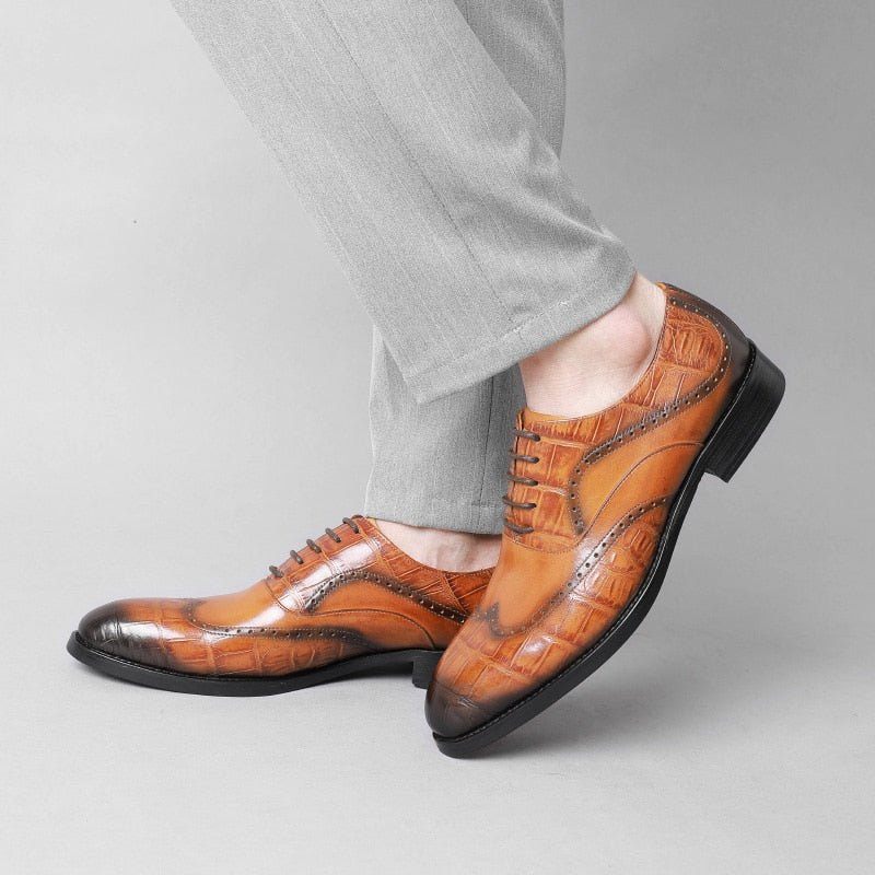 Sapatos Formais Masculinos Com Cadarço E Padrão Jacaré Pontiagudo Oxford - Marrom