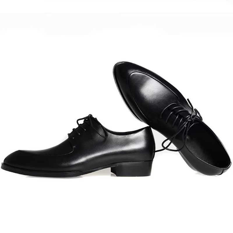 Sapatos Formais Masculinos Com Elegância Em Relevo Bico Fino Sociais Derby - Preto