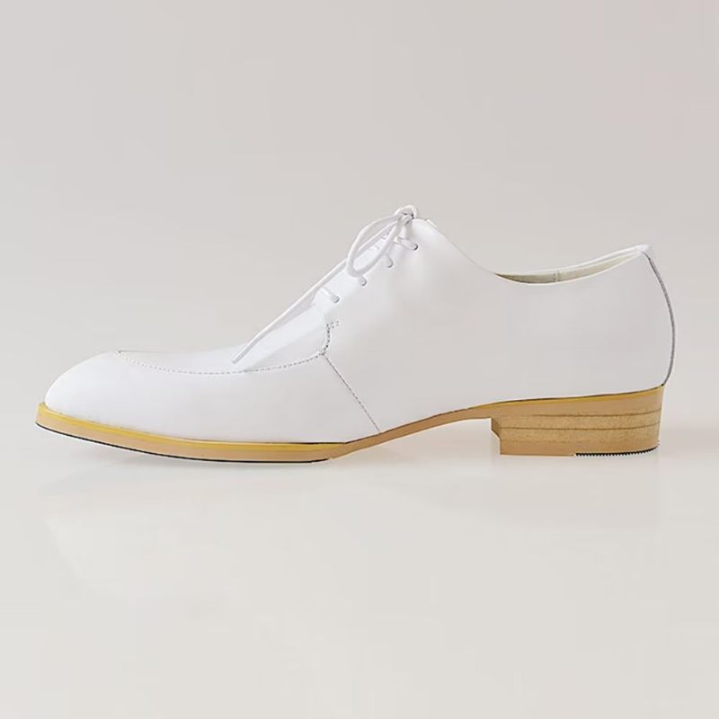 Sapatos Formais Masculinos Com Elegância Em Relevo Bico Fino Sociais Derby - Branco