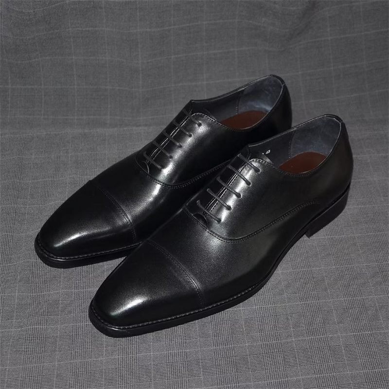 Sapatos Formais Masculinos Com Elegância Suave E Deslizamento Em Sociais - Preto