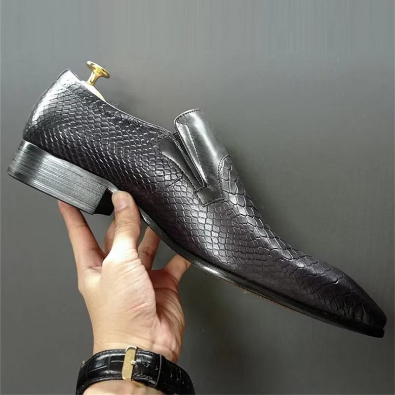 Sapatos Formais Masculinos Com Padrão Crocodilo Genuíno E Sofisticados Slip-ons - Preto