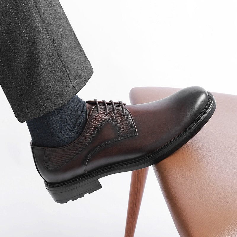 Sapatos Formais Masculinos Com Padrão Exótico Brogue Cordões - Café