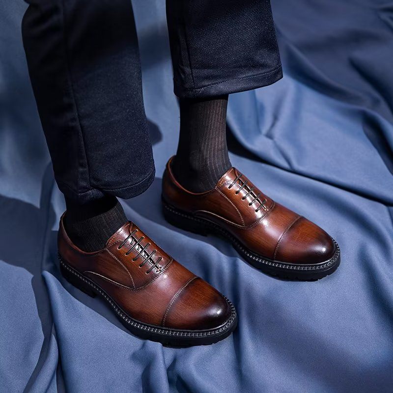 Sapatos Formais Masculinos Com Padrão Exótico Oxford - Café