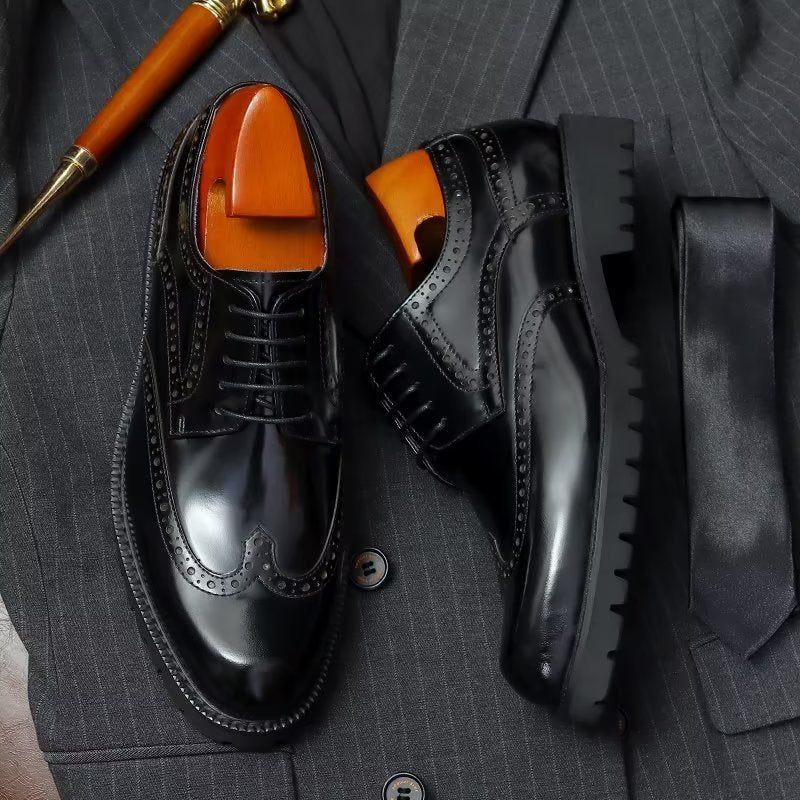 Sapatos Formais Masculinos Com Relevo Elegante Brogue - Preto