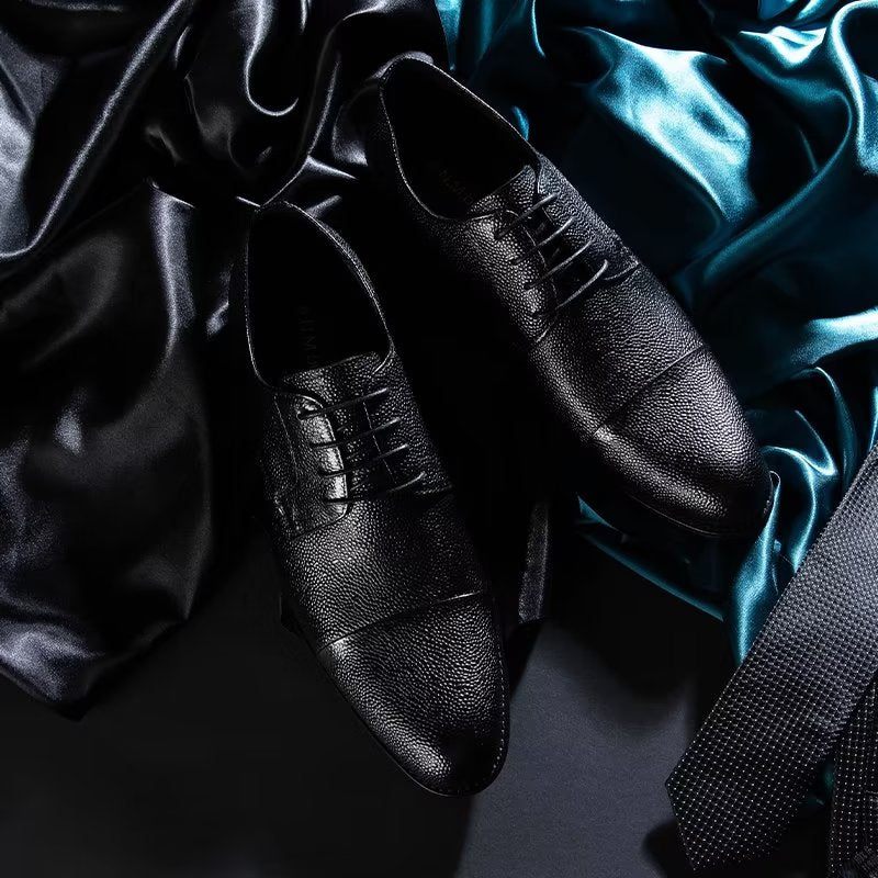 Sapatos Formais Masculinos Com Textura Exótica Derbies - Preto